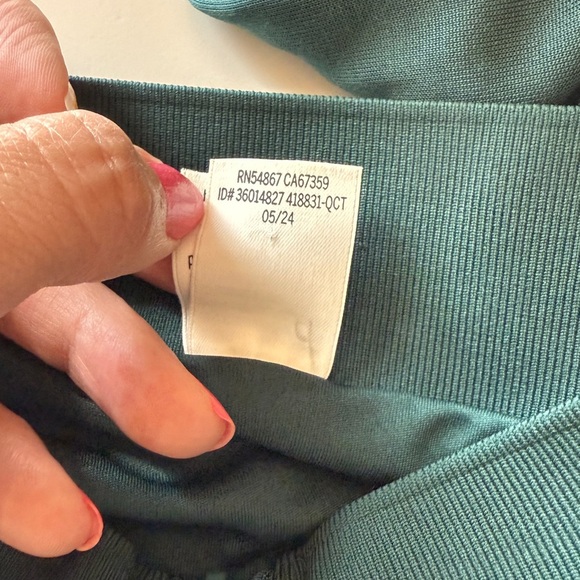 Pink Victoria’s Secret Track Jacket Long Sleeve Zip Sporty Lightweight Green XXL - Picture 13 of 13